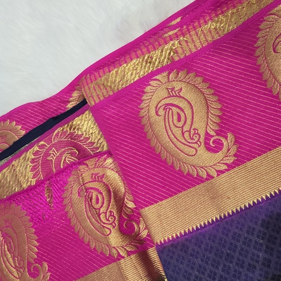 Full Saree - Picture 2 of 8